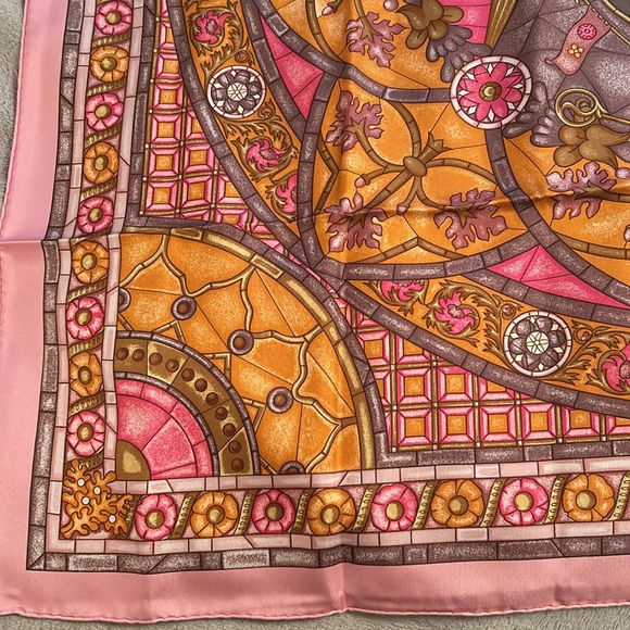 Hermes Lumieres de Paris Silk Scarf, NIB - Picture 8 of 12